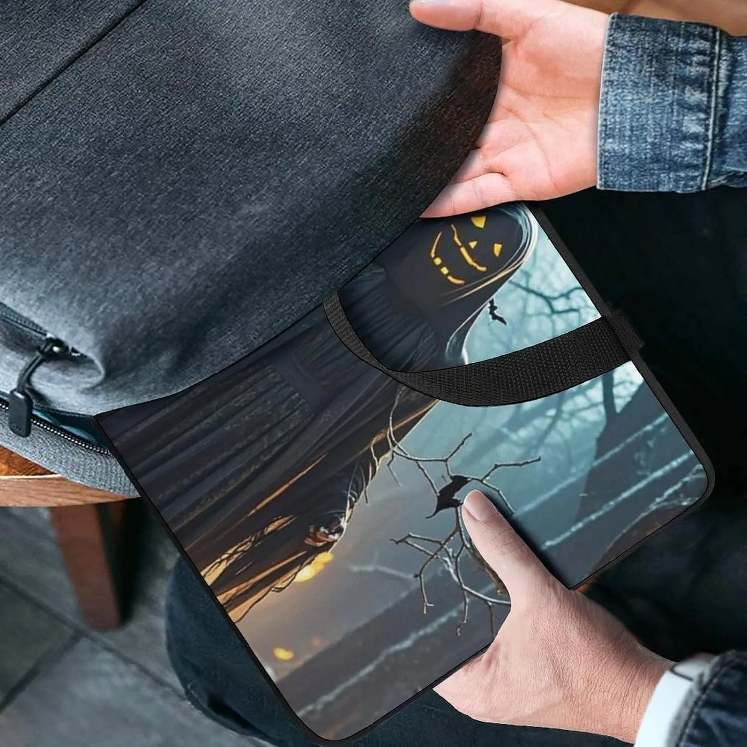 Laptop Sleeve with Handle Ghosts Haunt The Night Laptop Sleeve Bag Ultra-Thin Computer Bag Cover for 12-17 Inch