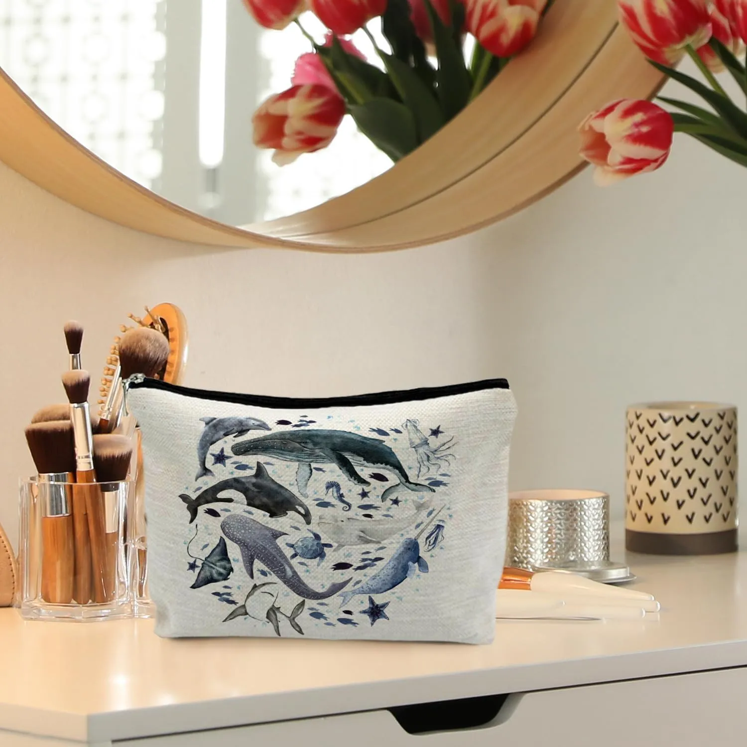 Ocean Animals Shark whale Makeup Bag, Marine Life Animals Cosmetic Bags for Women,Shark Gifts for Women