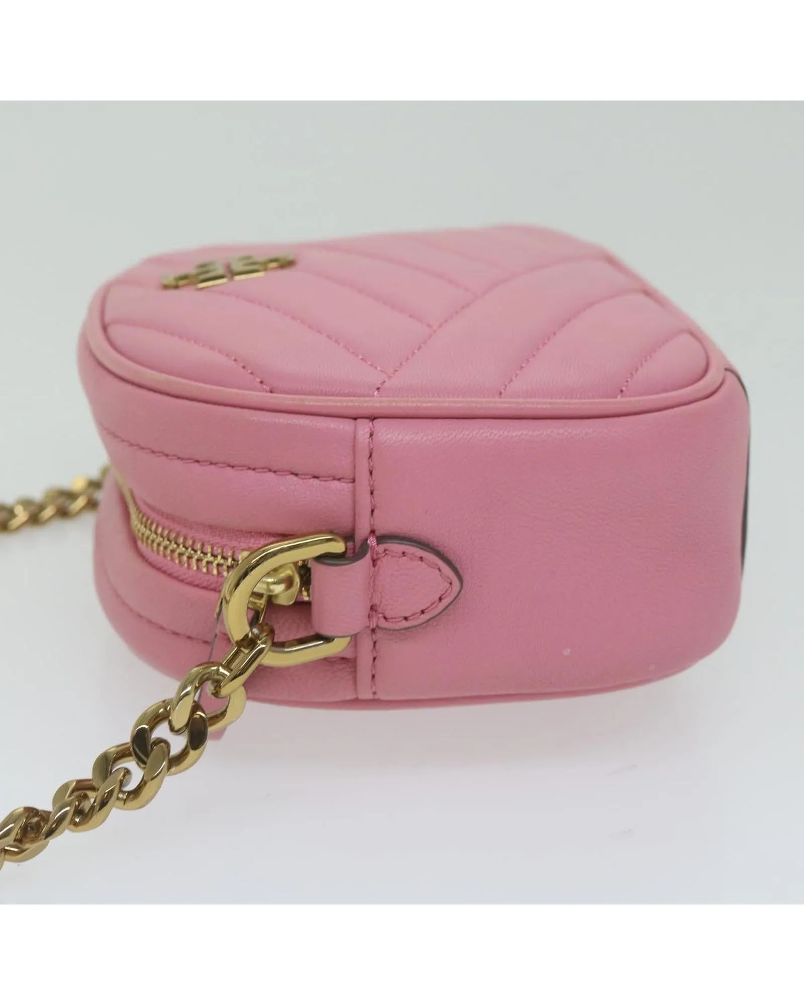 Quilted Leather Chain Shoulder Bag in Pink
