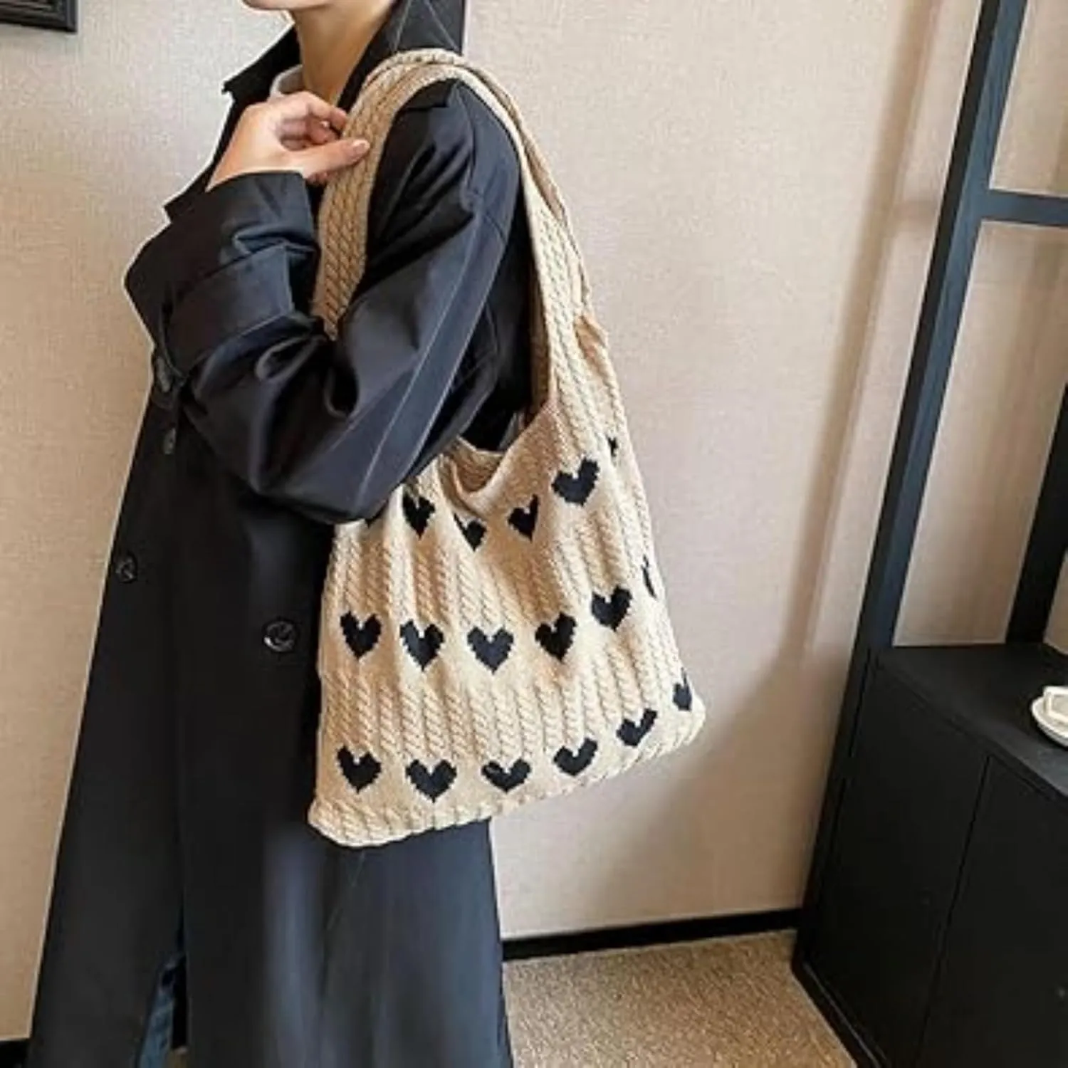 Women's Crochet Tote Bags Boho Tote Bags Heart-shaped Beach Handbags Knit Vacation Aesthetic Casual Love Hobo Bags