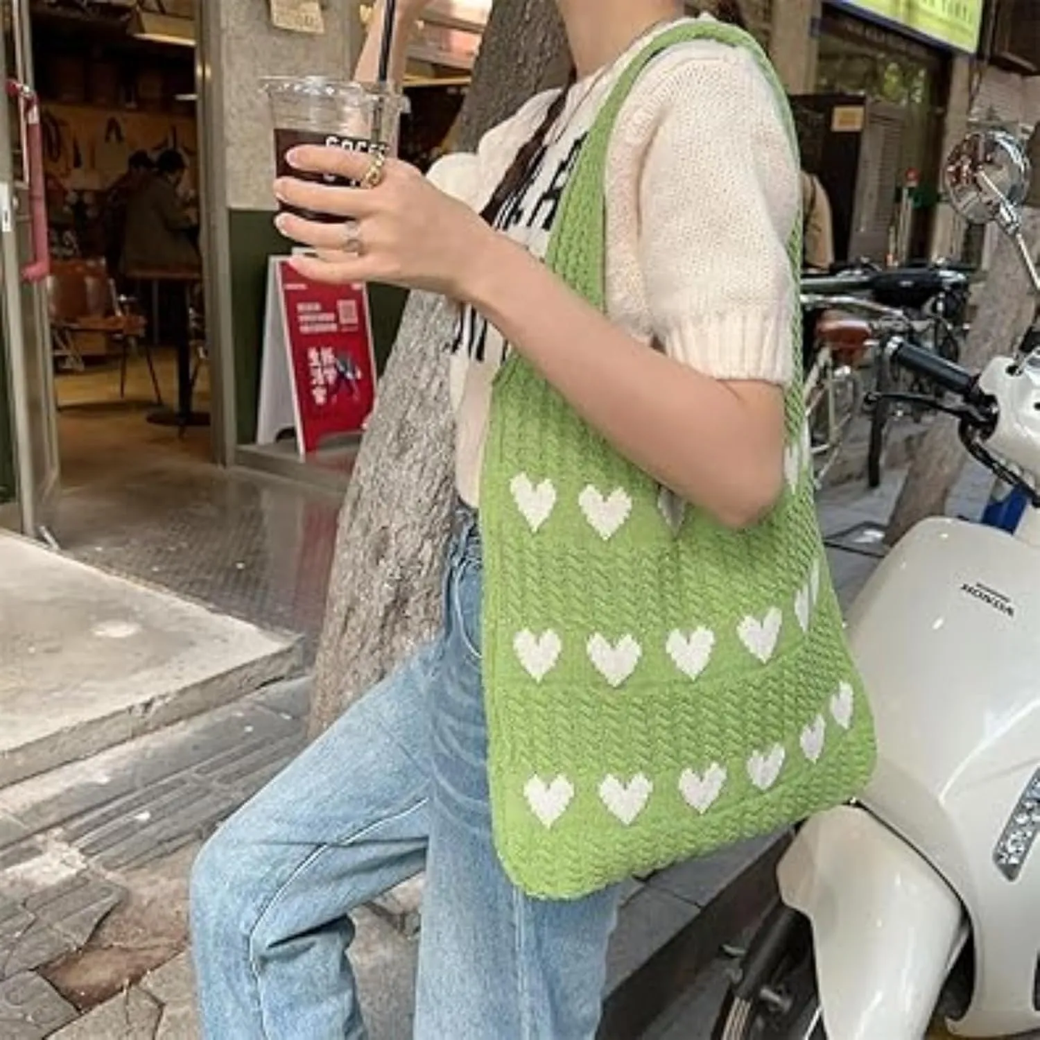 Women's Crochet Tote Bags Boho Tote Bags Heart-shaped Beach Handbags Knit Vacation Aesthetic Casual Love Hobo Bags